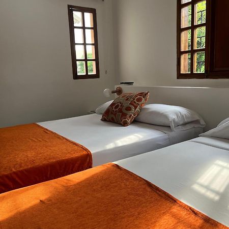 La 10B Hostel Cartagena Luaran gambar